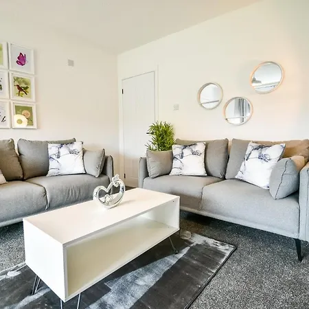 Marykirk Bungalow Workstays Uk Apartment
